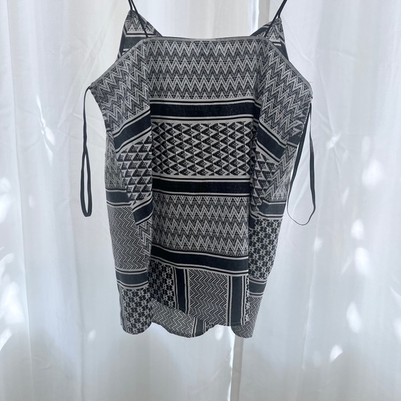 Vero Moda Spaghetti Strap Tank Tops - Black & White Patterns - Picture 3 of 3